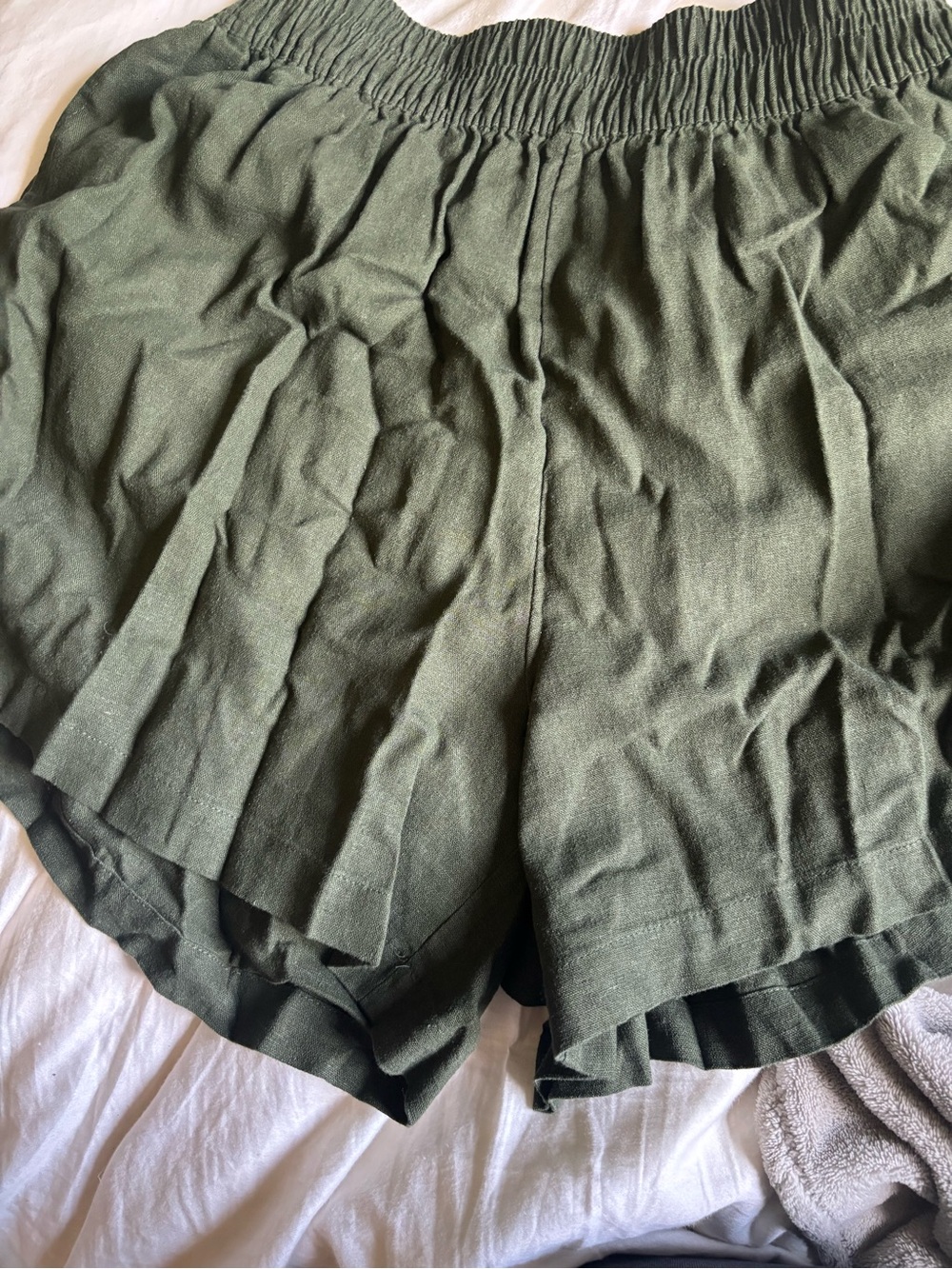 Ava & Viv Olive High-Waist Elastic Pull-On Shorts